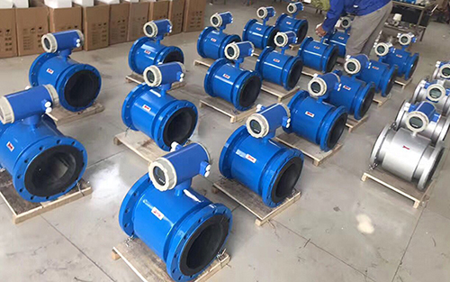 dn500电磁流量计产品图